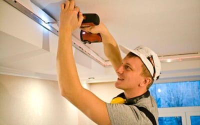 Демонтаж натяжных потолков - фото